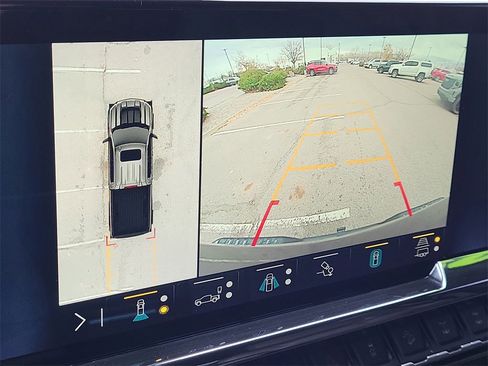 Certified 2023 Chevrolet Silverado 1500 ZR2 image 24