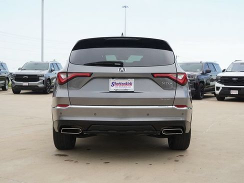 Used 2024 Acura MDX w/ Technology Package AWD/4WD image 8