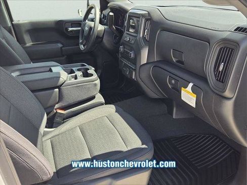 New 2026 Chevrolet Silverado 1500 Custom AWD/4WD image 18