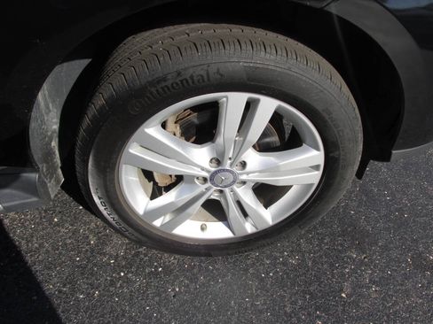 Used 2015 Mercedes-Benz ML 350 4MATIC image 40