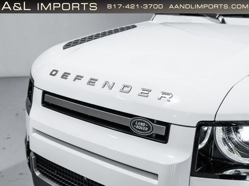 Used 2023 Land Rover Defender 110 X-Dynamic SE AWD/4WD image 16