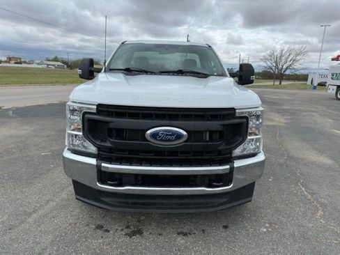 Used 2022 Ford F350 XL w/ Power Equipment Group AWD/4WD image 2