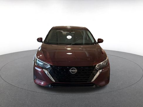 Used 2025 Nissan Sentra SV image 4