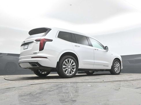 Used 2024 Cadillac XT6 Premium Luxury w/ Technology Package AWD/4WD image 49