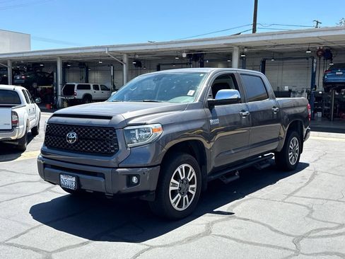 Used 2020 Toyota Tundra Platinum AWD/4WD image 3