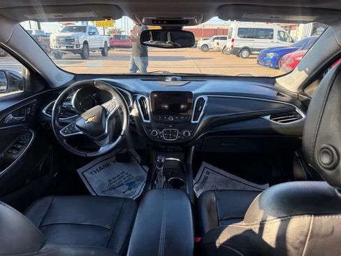 Used 2021 Chevrolet Malibu Premier FWD image 12