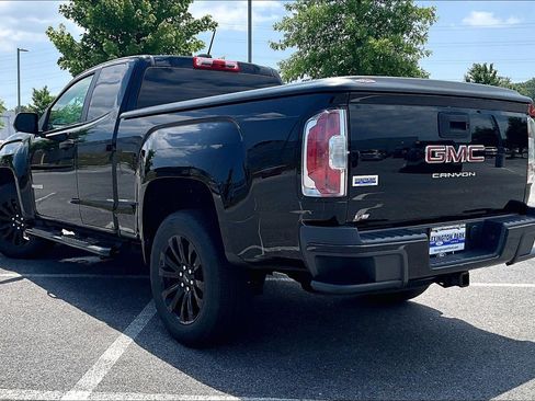 Used 2022 GMC Canyon Elevation Standard RWD image 6
