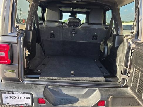 Used 2020 Jeep Wrangler Unlimited Rubicon w/ Advanced Safety Group AWD/4WD image 36