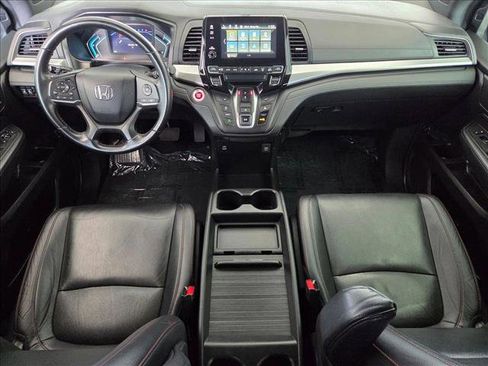 Used 2023 Honda Odyssey Sport image 16