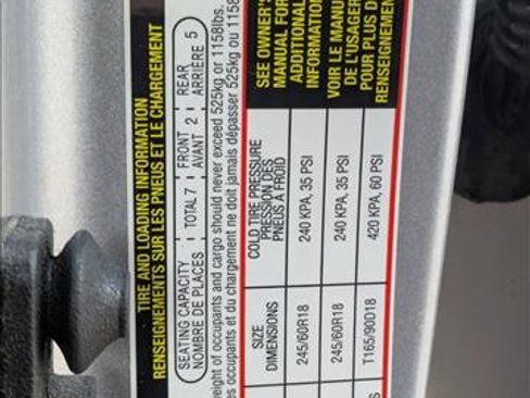 Used 2022 Subaru Ascent Premium w/ Convenience Package image 16