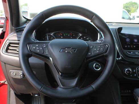 Used 2024 Chevrolet Equinox RS w/ RS Leather Package AWD/4WD image 10