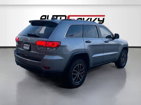 Used 2018 Jeep Grand Cherokee Limited image 7