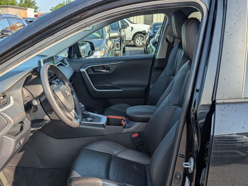 Used 2024 Toyota RAV4 Adventure AWD/4WD image 15