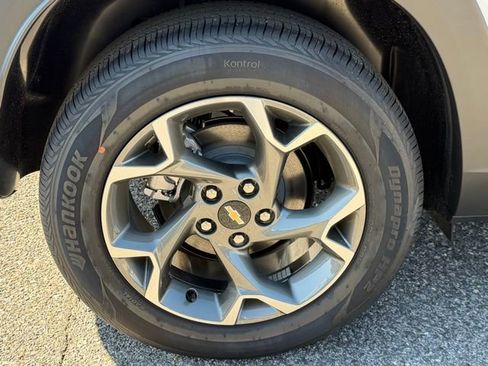 New 2026 Chevrolet Trax LT w/ LT Convenience Package image 10