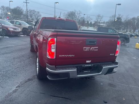Used 2017 GMC Canyon SLE w/ SLE Convenience Package image 3