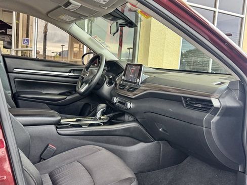 Used 2023 Nissan Altima 2.5 SV image 20