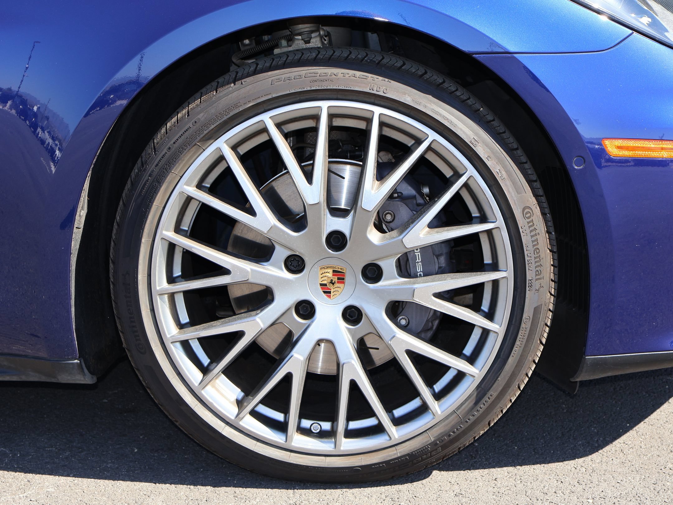 Certified 2024 Porsche Panamera 4 AWD/4WD image 13