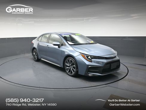 Used 2020 Toyota Corolla SE image 1