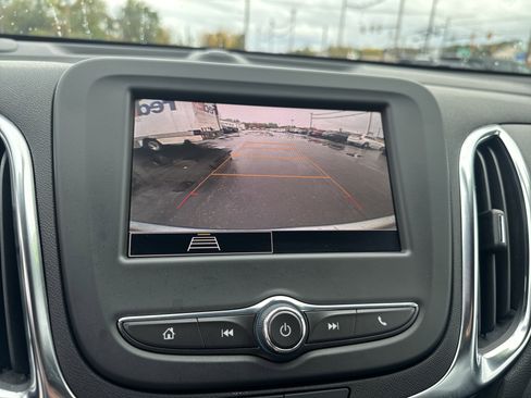 Used 2024 Chevrolet Equinox LT image 27