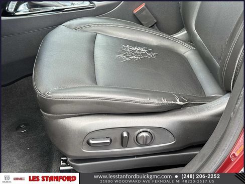 Used 2024 Buick Encore GX Sport Touring w/ Experience Buick Package FWD image 18