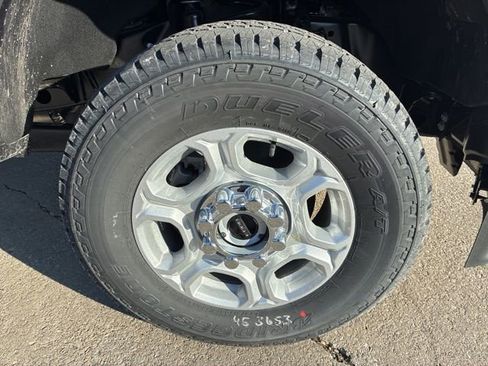 New 2026 Ford F350 XLT w/ FX4 Off-Road Package image 11