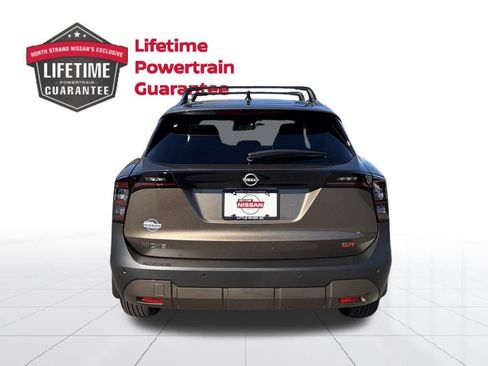 New 2026 Nissan Kicks SR w/ SR Premium Package image 4