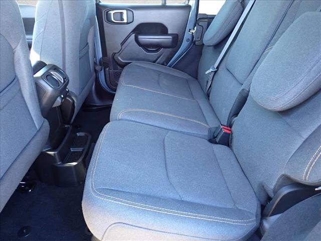 Certified 2024 Jeep Wrangler Unlimited AWD/4WD image 8
