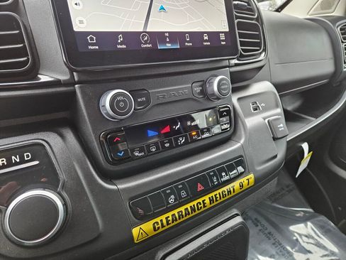 Used 2024 RAM ProMaster 3500 image 22
