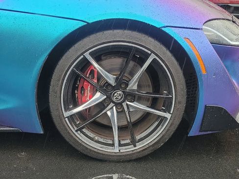 Used 2021 Toyota Supra Premium w/ Driver Assist Package image 6