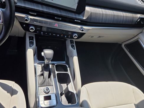 Used 2024 Kia Telluride EX AWD/4WD image 22