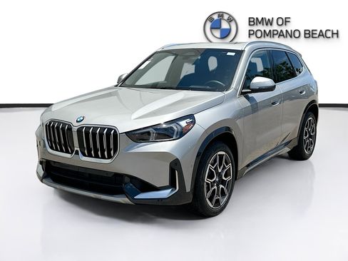 New 2026 BMW X1 xDrive28i w/ Technology Package AWD/4WD image 3