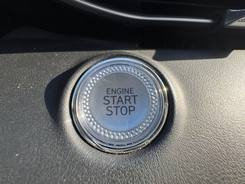 Used 2023 Genesis GV70 2.5T w/ Select Package image 30