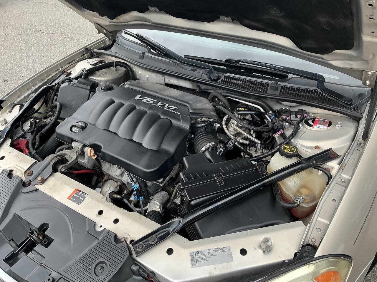 Used 2012 Chevrolet Impala LTZ FWD image 27