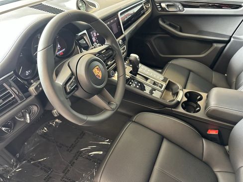 New 2026 Porsche Macan Turbo image 4