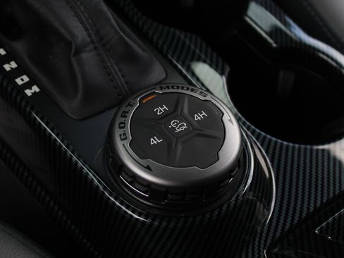 Used 2024 Ford Bronco Outer Banks image 20