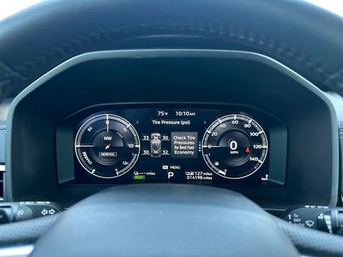 Used 2023 Mitsubishi Outlander SE AWD/4WD image 27