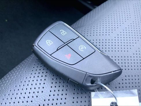 Certified 2024 Chevrolet Colorado Z71 w/ Z71 Convenience Package 2 image 15