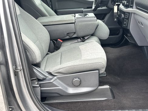 Used 2023 Ford F150 XLT image 13