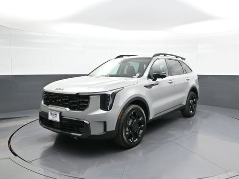 New 2025 Kia Sorento SX image 1