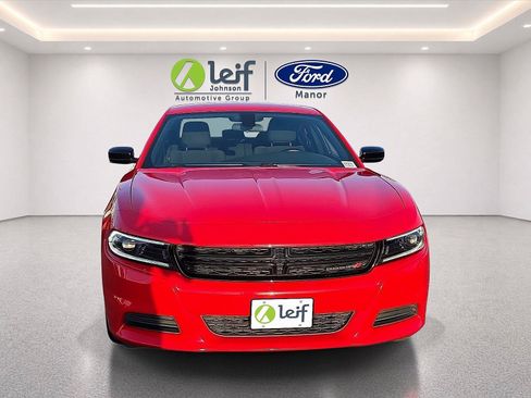 Used 2023 Dodge Charger SXT RWD image 2