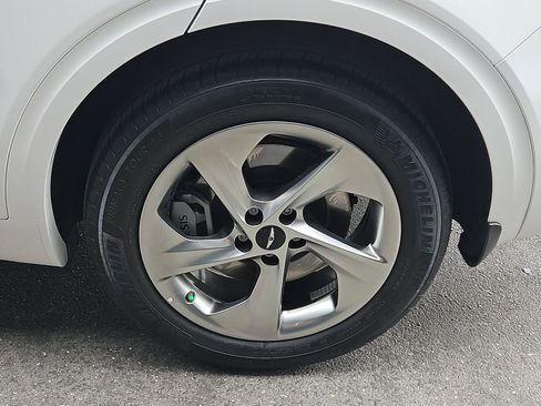 Certified 2026 Genesis GV70 2.5T Select AWD/4WD image 12