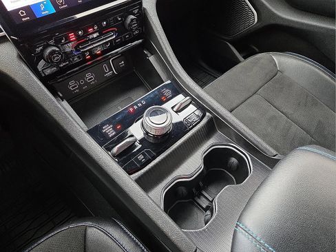 Used 2024 Jeep Grand Cherokee Trailhawk w/ Luxury Tech Group III image 25