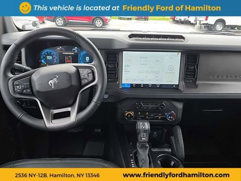 Used 2025 Ford Bronco Badlands AWD/4WD image 26