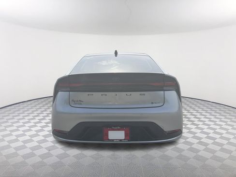 New 2026 Toyota Prius XLE FWD image 6