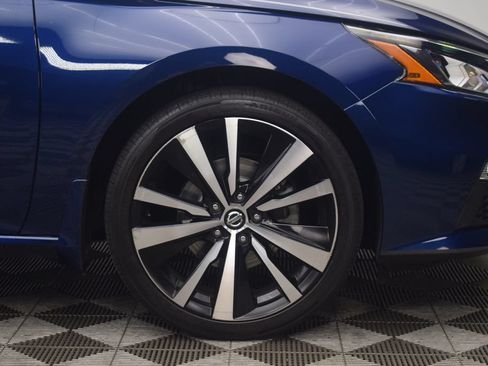Used 2021 Nissan Altima 2.5 SR AWD/4WD image 32