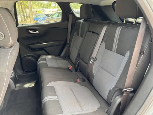 Used 2026 Chevrolet Blazer LT FWD image 39