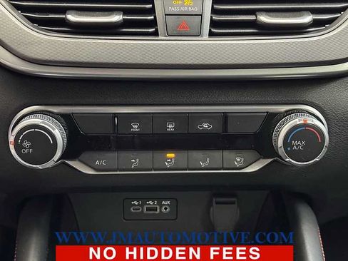 Used 2024 Nissan Altima 2.5 SR FWD image 32