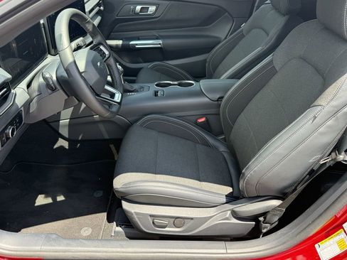 Used 2024 Ford Mustang Coupe RWD image 12