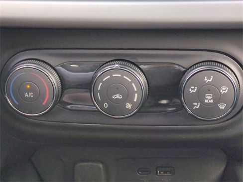 New 2026 Chevrolet Trax LS w/ Driver Confidence Package image 23