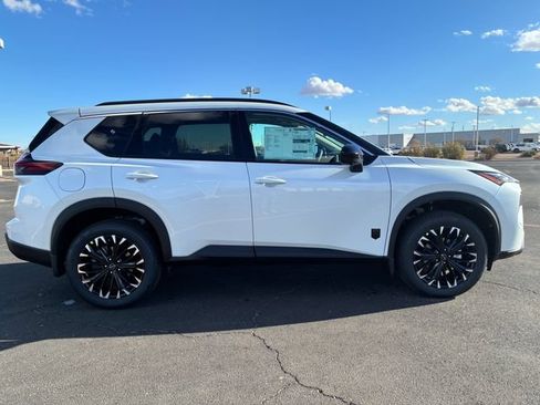 New 2026 Nissan Rogue Dark Armor FWD image 7